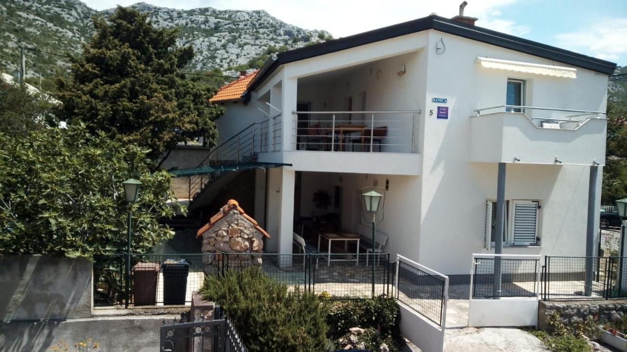 Danica Apartment Karlobag Bagian luar foto