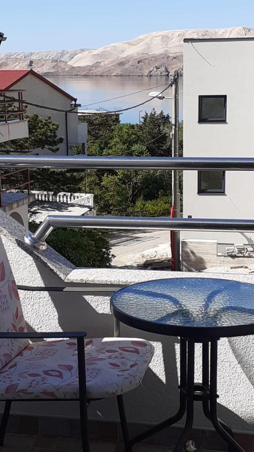 Danica Apartment Karlobag Bagian luar foto